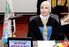 رنا حامد أول طالبة كفيفة تحصل علي الدكتوراة في الأدب الإنجليزي