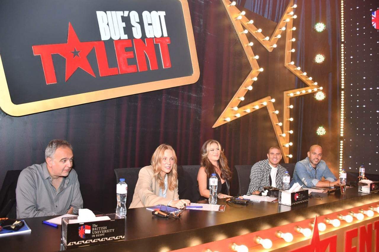 الجامعة البريطانية في مصر تختتم فعاليات مسابقة "BUE's Got Talent" بحضور كوكبة من نجوم الفن والرياضة