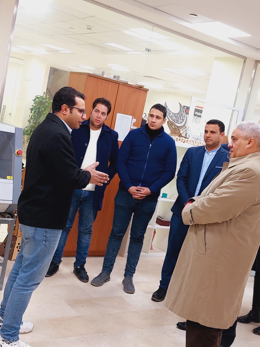 جامعة برج العرب التكنولوجية تبحث بروتوكول تعاون مع القرية الذكية لتدريب الطلاب