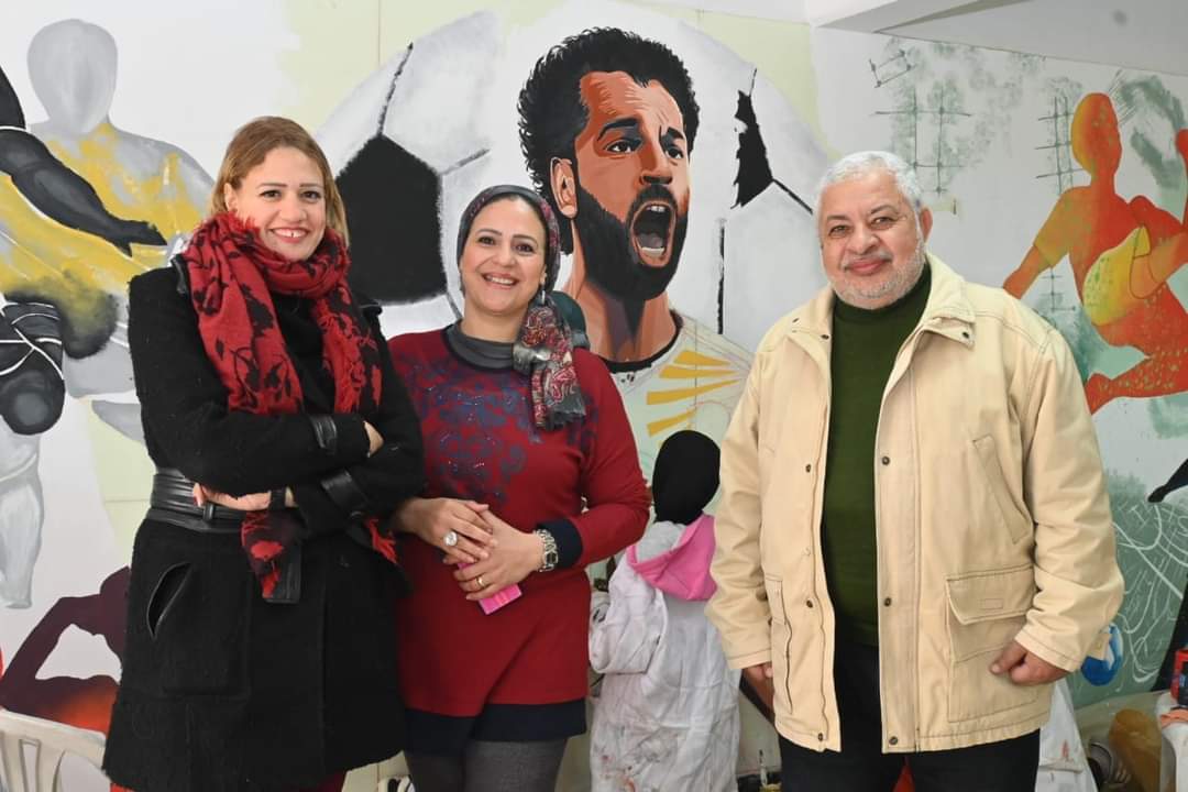 محمد صلاح والنني في جداريات تطبيقية حلوان بنادي المقاولون العرب