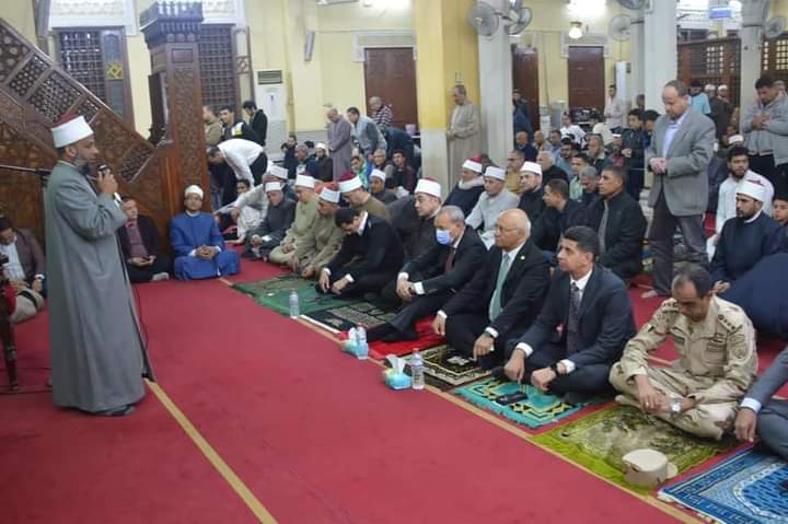 محافظ القليوبية ورئيس جامعة بنها يشهدان إحتفالية "الأوقاف" بذكرى إنتصارات العاشر من رمضان