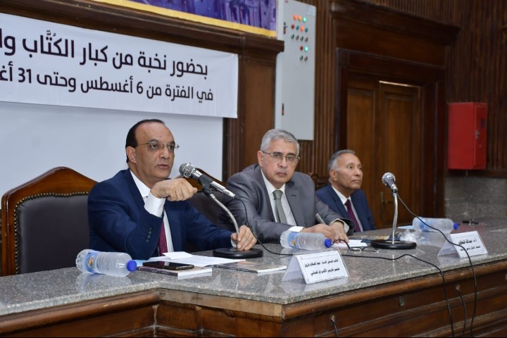 خامس لقاءات معسكر القيادة الفعالة الأول بجامعة القاهرة برعاية «الخشت»