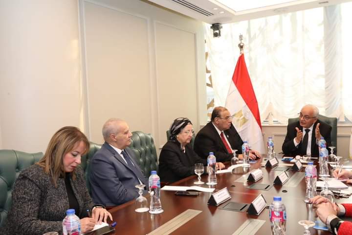 وزير التعليم يوقع بروتوكول تعاون بين الوزارة والجمعية المصرية لتنظيم الأسرة