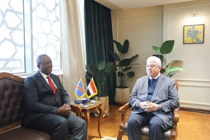 وزير التعليم العالي يستقبل سفير الكونغو الديموقراطية لبحث أطر التعاون المشترك