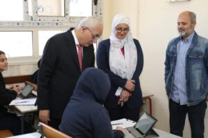 وزير التعليم يتابع امتحانات الفصل الدراسى الأول للصف الأول الثانوى بالقاهرة