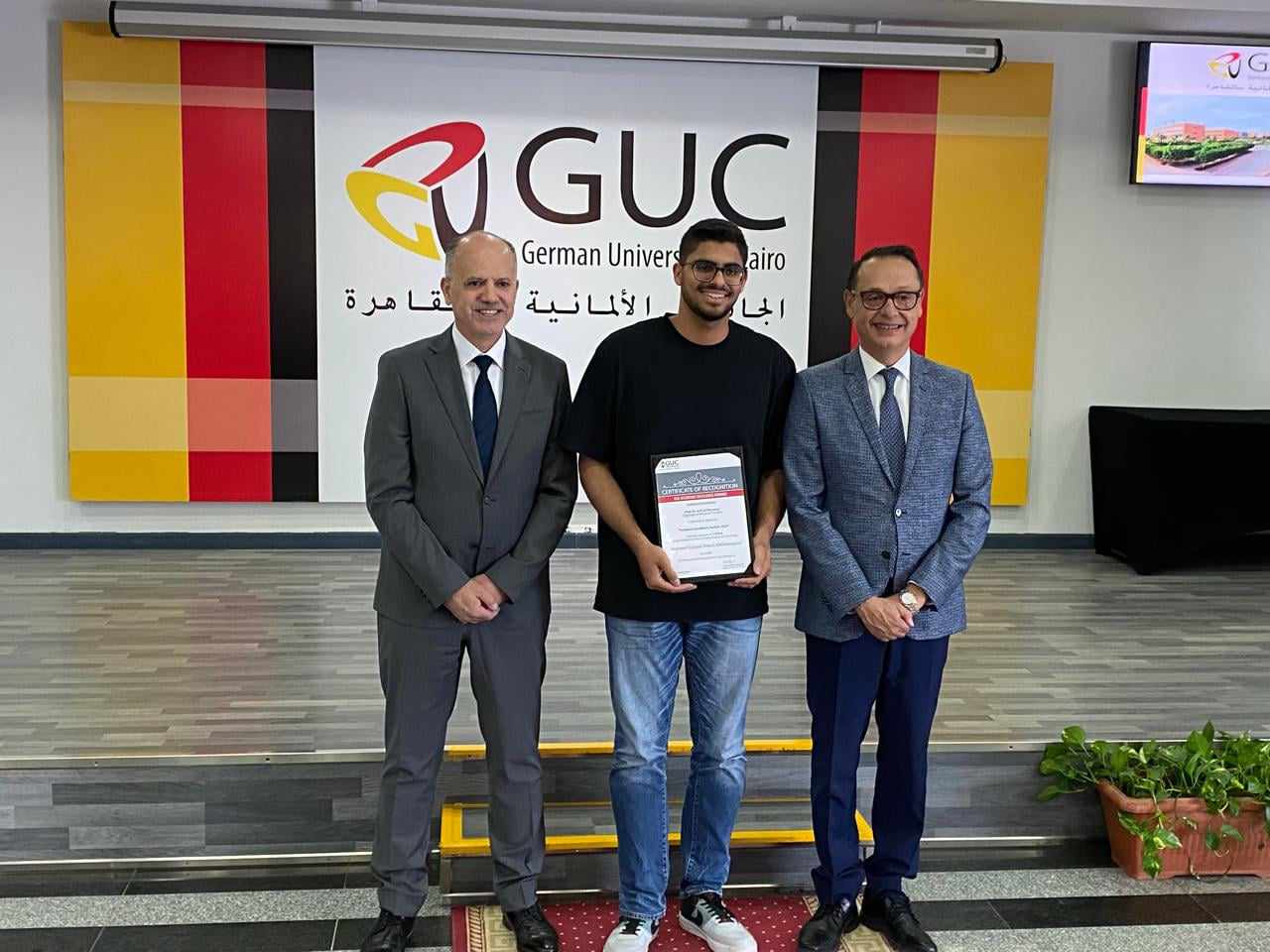 الألمانية بالقاهرة تقدم 58 منحة تميز أكاديمي ورياضي لطلابها