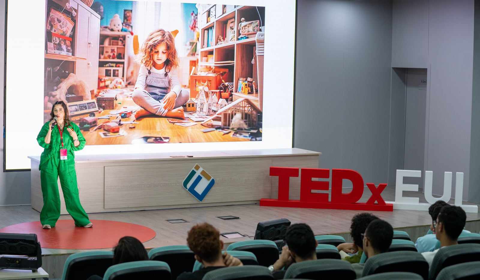 ‏طلاب جامعة مصر للمعلوماتية ينظمون أول TEDX لاستعراض أفكار وتجارب النجاح الملهمة