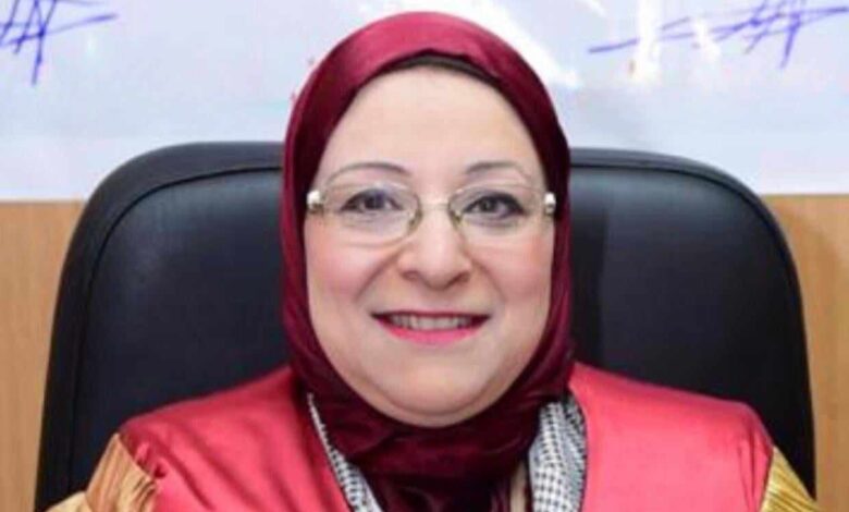 الدكتورة عزة الشربيني