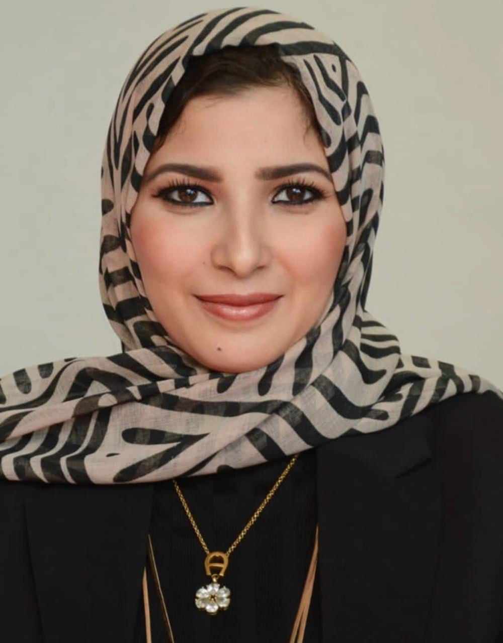 فوز الدكتورة هبة علي بالألمانية بالقاهرة بجائزة الدولة التشجيعية عام 2024