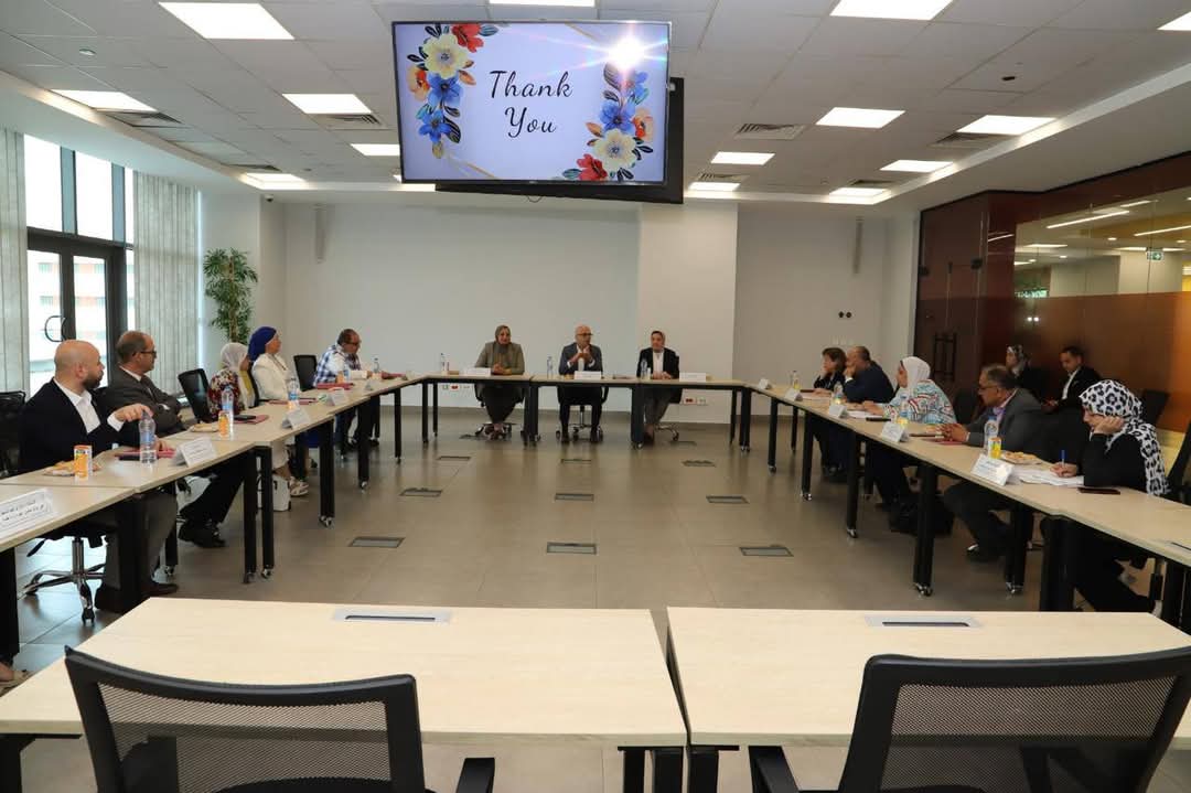 رئيس جامعة عين شمس يترأس اجتماع مجلس إدارة مركز ضمان الجودة والاعتماد