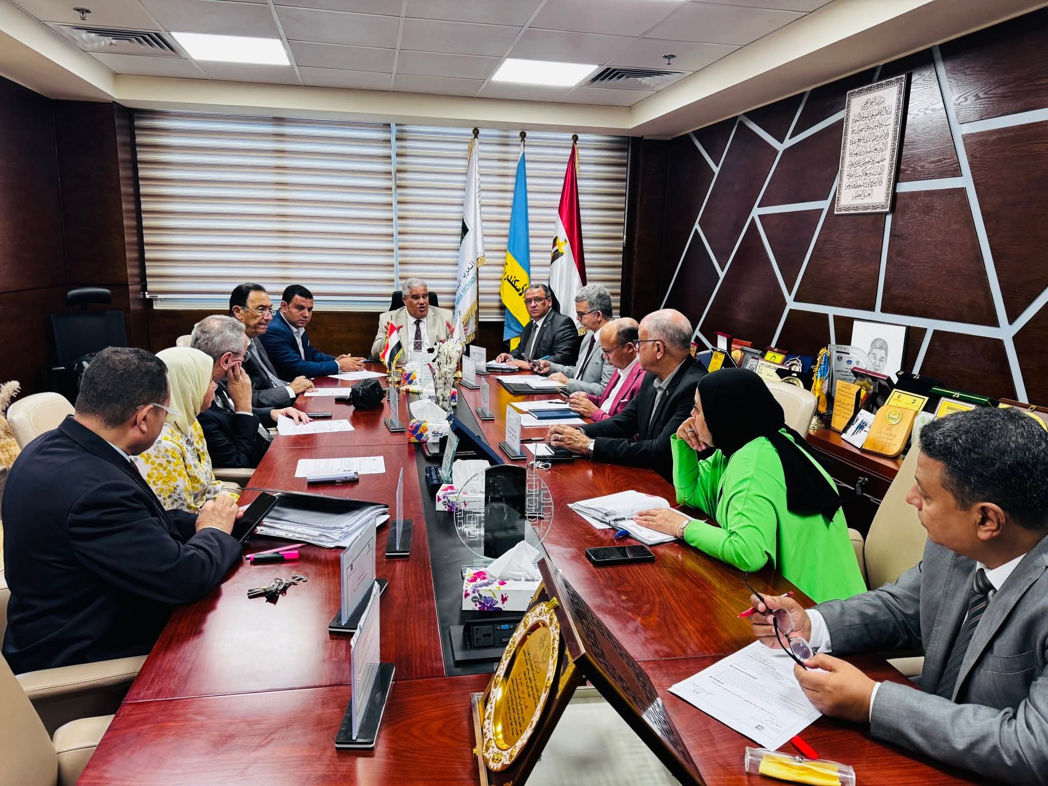 انعقاد مجلس جامعة برج العرب التكنولوجية