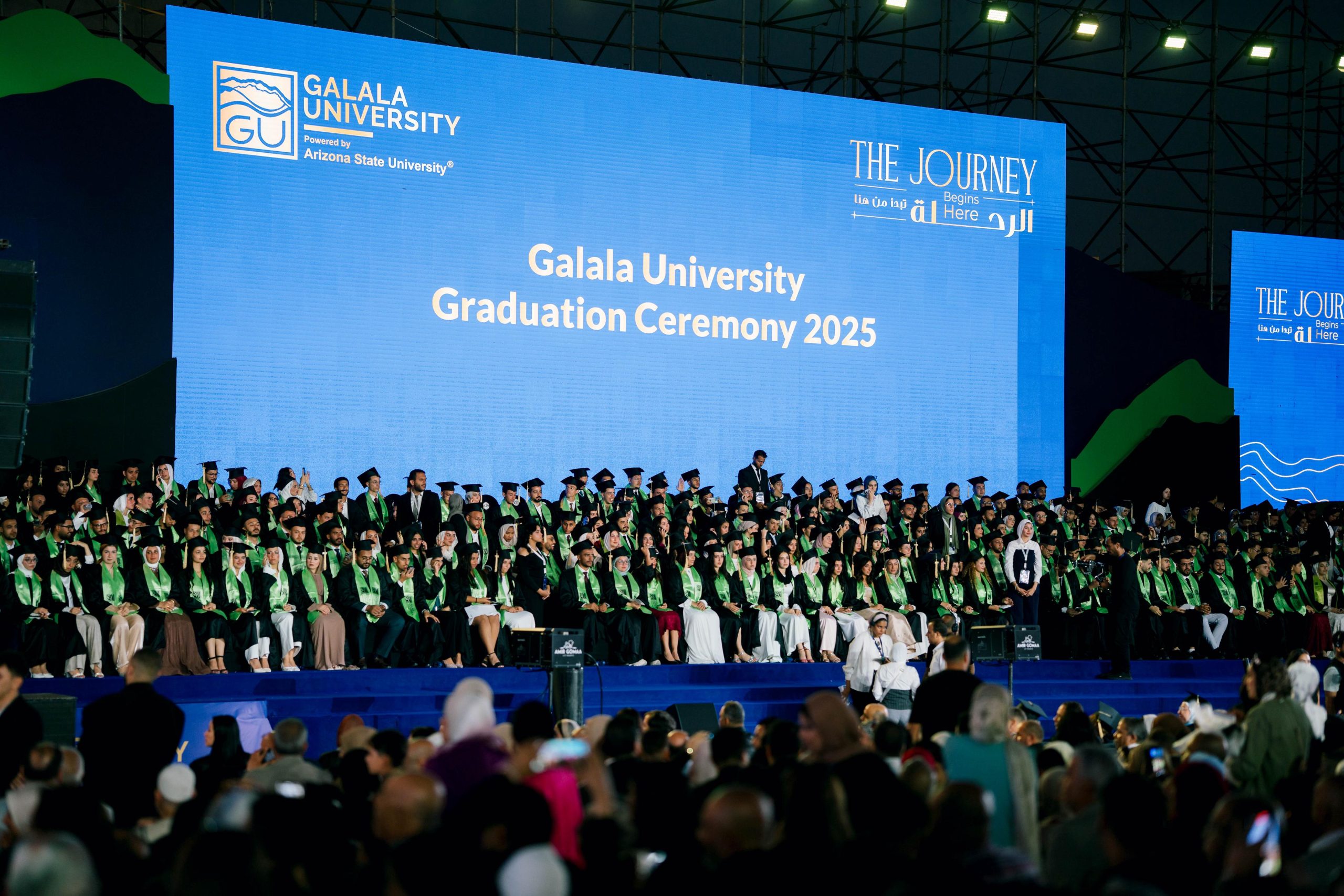 جامعة الجلالة تحتفل بتخريج الدفعة الثانية لعام 2025 (4)