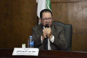 رئيس جامعة عين شمس يفتتح اللقاء التعريفي لطلاب كلية الأعمال بجامعة عين شمس الأهلية (٢)