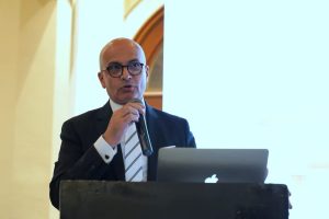 نائب رئيس الوزراء وزير الصحة ومستشار رئيس الجمهورية ورئيس جامعة عين شمس يشهدون افتتاح المؤتمر الدولي الخامس لطب الأسنان (٢)