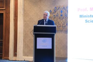 وزير التعليم العالي يشارك في الاجتماع الإقليمي لمجلس البحوث العالمي لمنطقة الشرق الأوسط وشمال إفريقيا