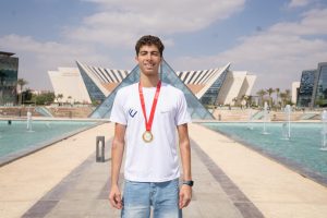 جامعة مصر للمعلوماتية تهنئ يوسف شامل بذهبية كأس مصر للمبارزة ودانة محمد بالبرونزية