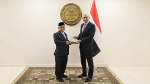 وزير التربية والتعليم يبحث مع نظيره الإندونيسي سبل تعزيز التعاون وتبادل الخبرات