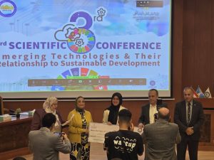 طالبة بجامعة العلمين الدولية تحصد المركز الثالث في مؤتمر دولي ببحث مبتكر (بالتفاصيل)