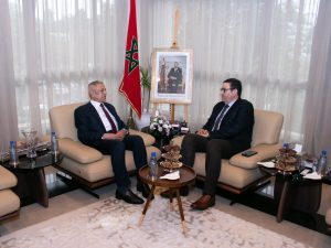 الأكاديمية العربية ومعهد الدراسات البحرية بالمغرب يوقعان مذكرة لتعزيز "الاقتصاد الأزرق" وتأهيل الكفاءات