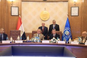 وزير التعليم العالي يترأس اجتماع المجلس الأعلى للجامعات بجامعة قناة السويس (٢)