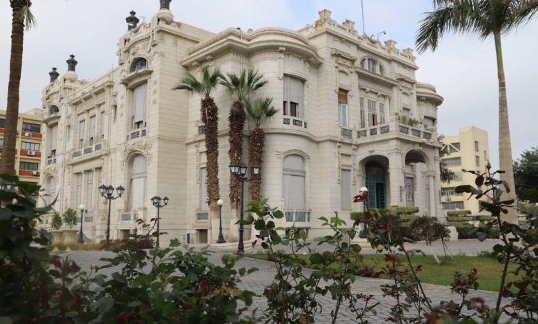 جامعة عين شمس