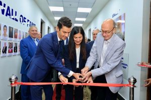 الجامعة البريطانية في مصر تفتتح مركز ملتقي الخريجين لتعزيز التواصل مع أبنائها