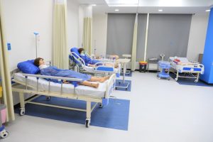 وزير التعليم العالي يتفقد جامعة ساكسوني مصر للعلوم التطبيقية والتكنولوجيا (٣)