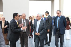 وزير التعليم العالي يتفقد جامعة ساكسوني مصر للعلوم التطبيقية والتكنولوجيا
