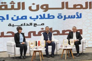 وسط حضور طلابي كبير.. الداعية مصطفي حسني في ضيافة طلاب من أجل مصر بجامعة عين شمس