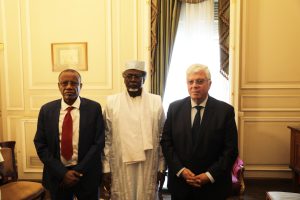 وزير التعليم العالي يبحث مع نظيره التشادي سبل تعزيز التعاون