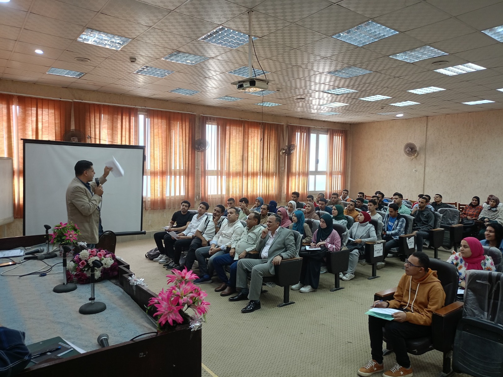 تكنولوجيا وتعليم حلوان تنظم ملتقى التوظيف المفتوح لطلاب وخريجي الكلية