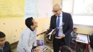 وزير التربية والتعليم يفاجئ مدارس البدرشين والصف بالجيزة لمتابعة انضباط سير العملية التعليمية