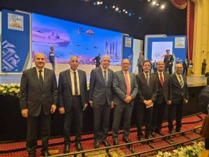 رئيس جامعة حلوان يشارك في فعاليات معرض الصناعات الدفاعية "إيديكس_2025"