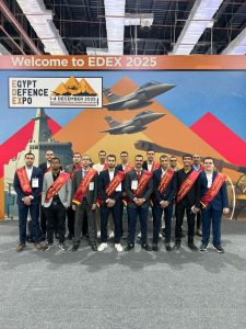 طلاب جامعة عين شمس فى زيارة للمعرض الدولي الرابع للصناعات الدفاعية «إيديكس 2025» (٢)