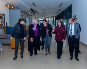 الدكتورة سلوى رشاد تتفقد فرع جامعة كوفنتري البريطانية ونوفا البرتغالية بمؤسسة جامعات المعرفة الدولية