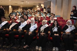 نائب رئيس جامعة عين شمس يشهد ختام مهرجان الأسر الطلابية ويكرم الفائزين (٢)