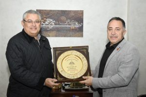 نائب رئيس جامعة عين شمس يشارك أسرة "طلاب من أجل مصر" فعاليات المهرجان الترفيهي بالإسماعيلية (٣)