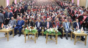 وزير التعليم العالي ومحافظ الدقهلية يشهدان حفل تخريج أول دفعة من خريجي جامعة المنصورة الجديدة