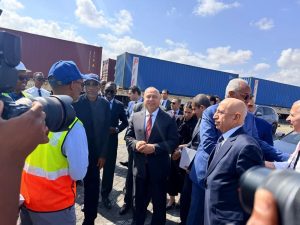 نائب رئيس الوزراء يفتتح محطة الطاقة الشمسية بجيبوتي بحضور رئيس الأكاديمية العربية