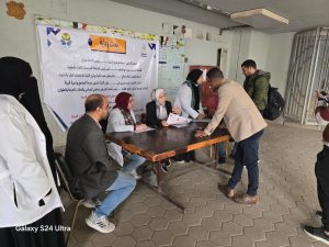 جامعة العاصمة تطلق قافلة صحية وتوعوية للعاملين والطلاب (٢)