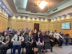 صيدلة عين شمس تنظم ندوة تعريفية عن "إدارة المنح والمشروعات" (٢)