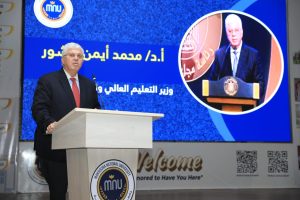 وزير التعليم العالي يتفقد جامعة المنصورة الأهلية (٢)