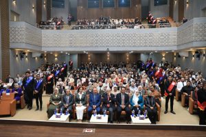 وزير التعليم العالي يتفقد جامعة المنصورة الأهلية