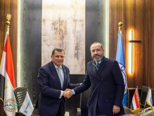 مذكرة تفاهم بين معهد تيودور بلهارس ومجموعة مستشفيات كليوباترا