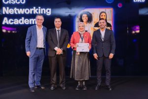 «تطوير التعليم بالوزراء» يفوز بجائزة التميز من سيسكو العالمية