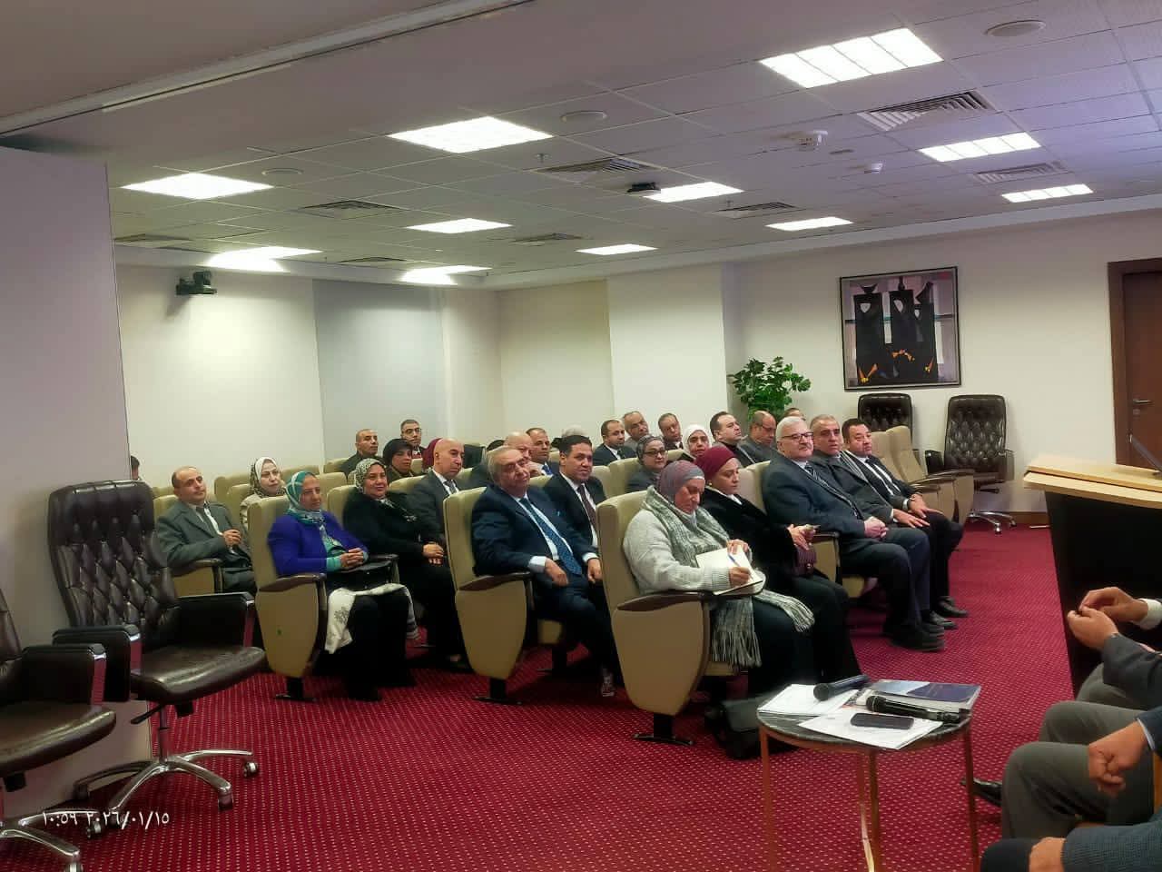 التعليم العالي: اجتماع لجنة تقييم المعاهد العليا الخاصة بقطاع الدراسات التجارية