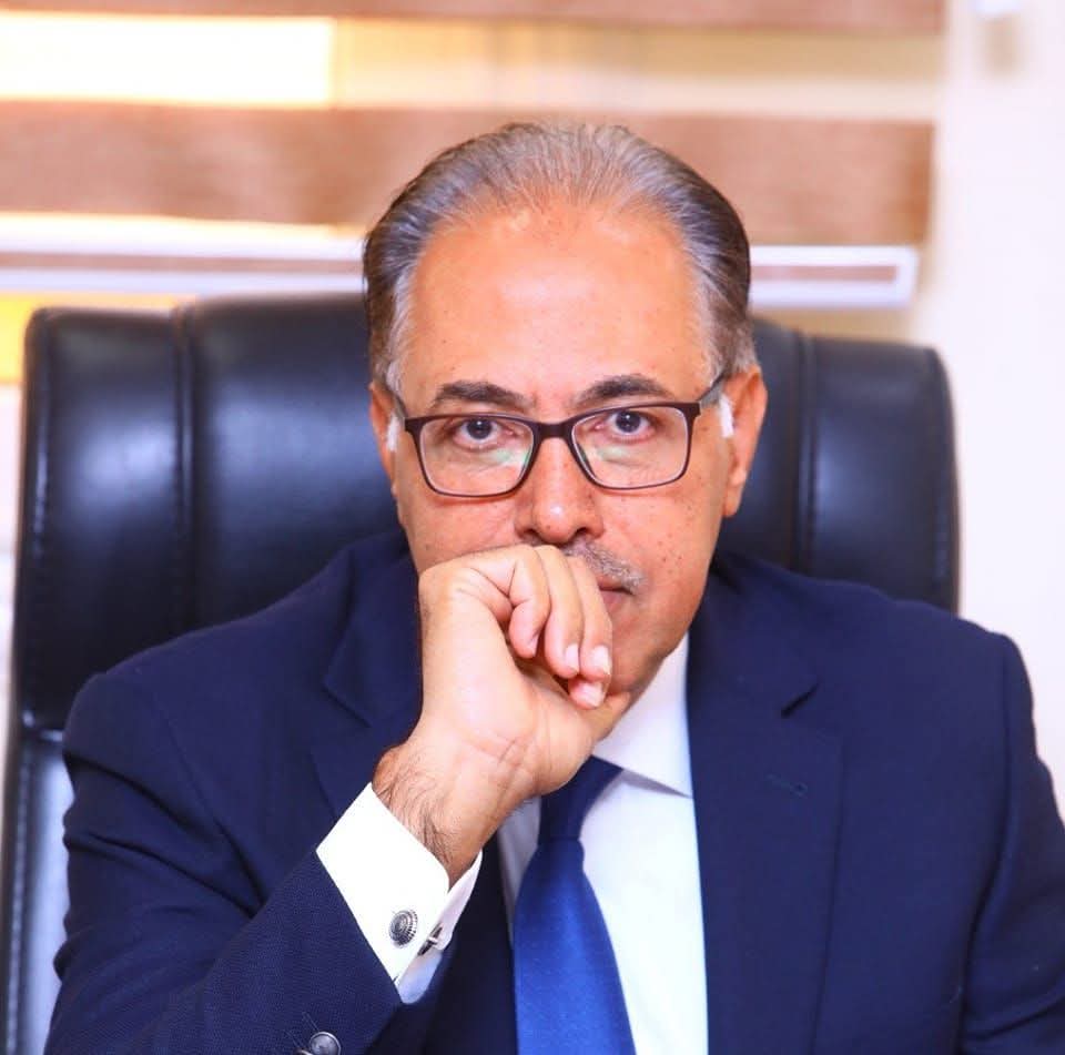 «فلسفة الرأي العام والدعاية في العصر الرقمي».. كتاب جديد يكشف آليات التأثير في زمن الخوارزميات