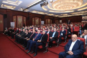 وزير التعليم العالي يشهد احتفال مؤسسة فريد خميس بتكريم أوائل شهادة الثانوية العامة والأزهرية