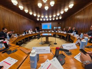 وزير التعليم العالي يعقد اجتماعًا لتعميق فرص التعاون بين الجامعة الدولية والشركاء الاستراتيجيين بمنظمة اليونسكو