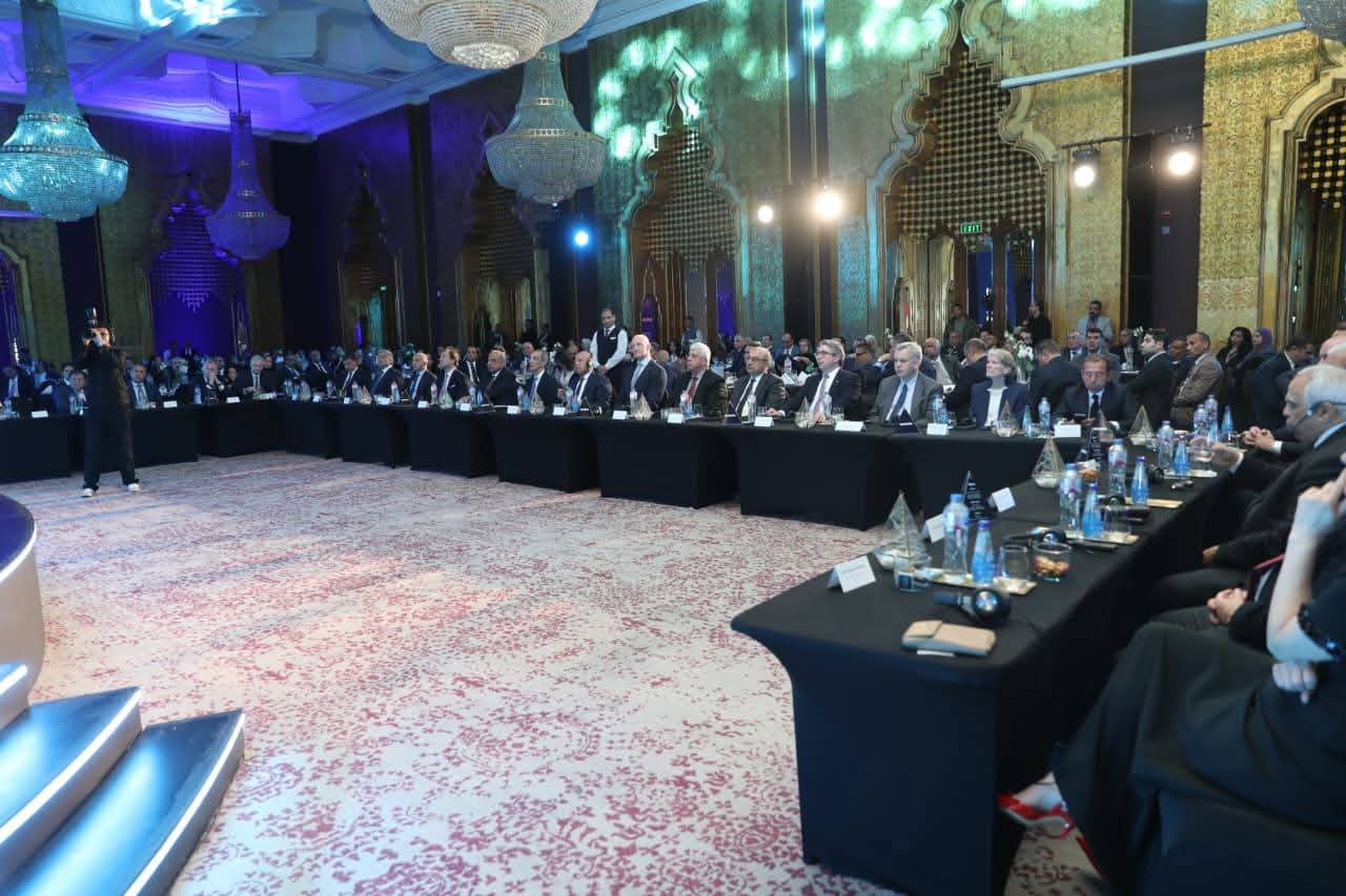 وزير التعليم العالي يشهد احتفالية شركة سيمنس بمرور ١٢٥ عامًا من التعاون مع مصر